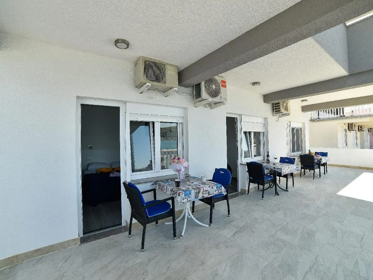 Apartmani Antonia Trogir 0*,  Croatia