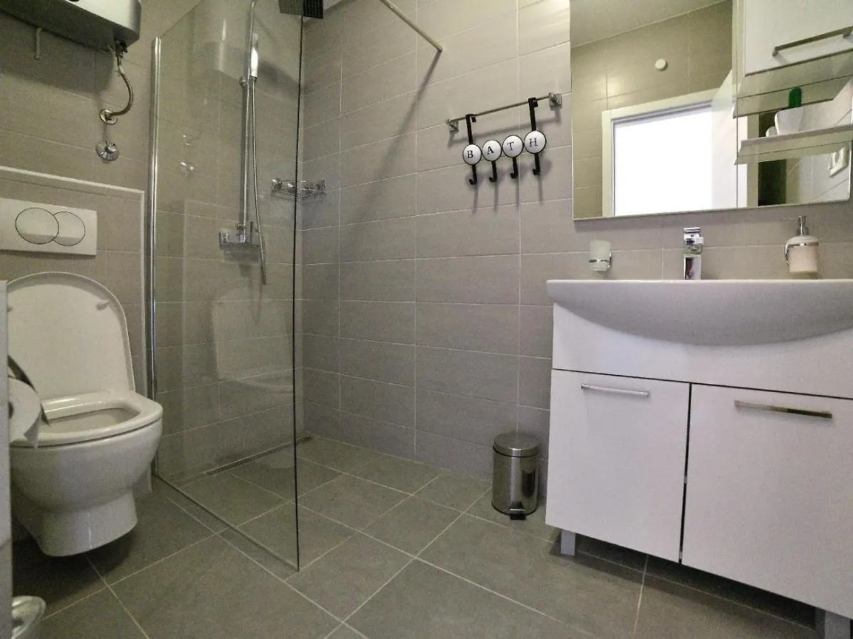 Apartmani Antonia Trogir 0*,  Kroatien
